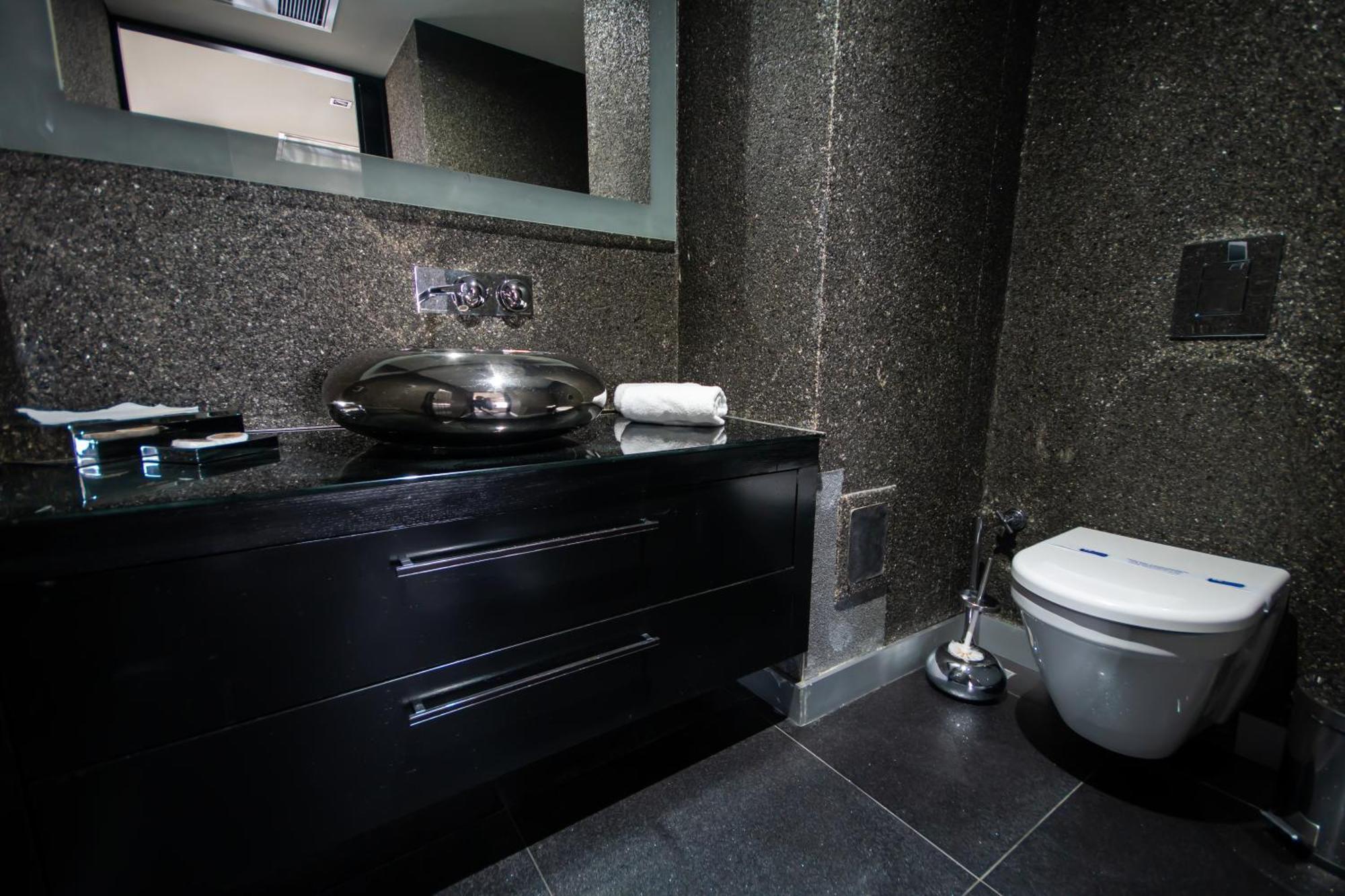 Vernazza Suites Istanbul Rom bilde